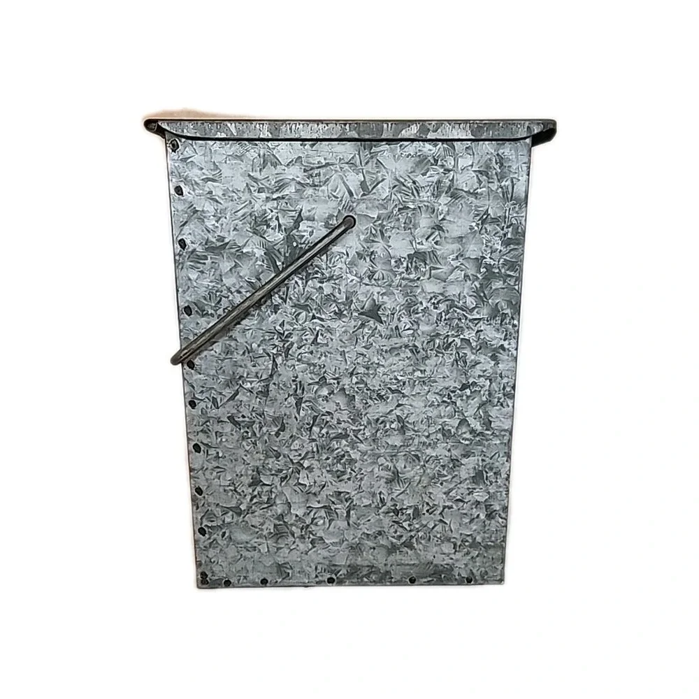 VTG Milk Box Galvanized Metal Front Porch Primitive Decor Oneonta NY
